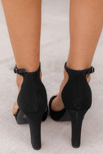 Load image into Gallery viewer, Deandra Black Strappy Platform Heel