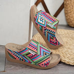 Load image into Gallery viewer, Romy Sandals with Comfortable Platform Sole