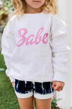Load image into Gallery viewer, Kids Babe Script Graphic Sweatshirt White