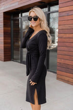 Load image into Gallery viewer, Daring Heart Ribbed Midi Black Dress
