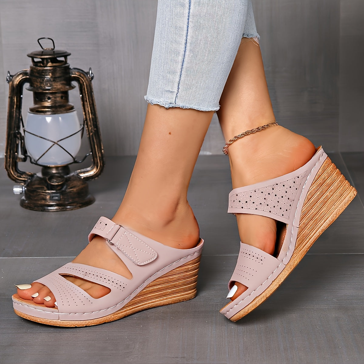 Tarragone Sandals with Comfortable Wedge Heel Sole of 7.5 cm