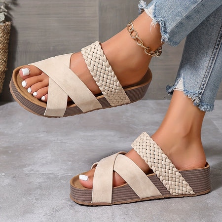 Sandal Toledo with Comfortable Platform Sole