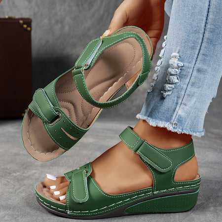 Venus Sandals with Comfortable Platform Sole