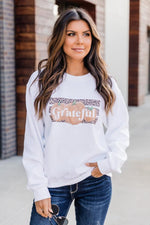 Load image into Gallery viewer, Grateful Pumpkin Graphic White Sweatshirt
