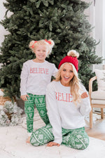 Load image into Gallery viewer, Kids Believe White Graphic Sweatshirt
