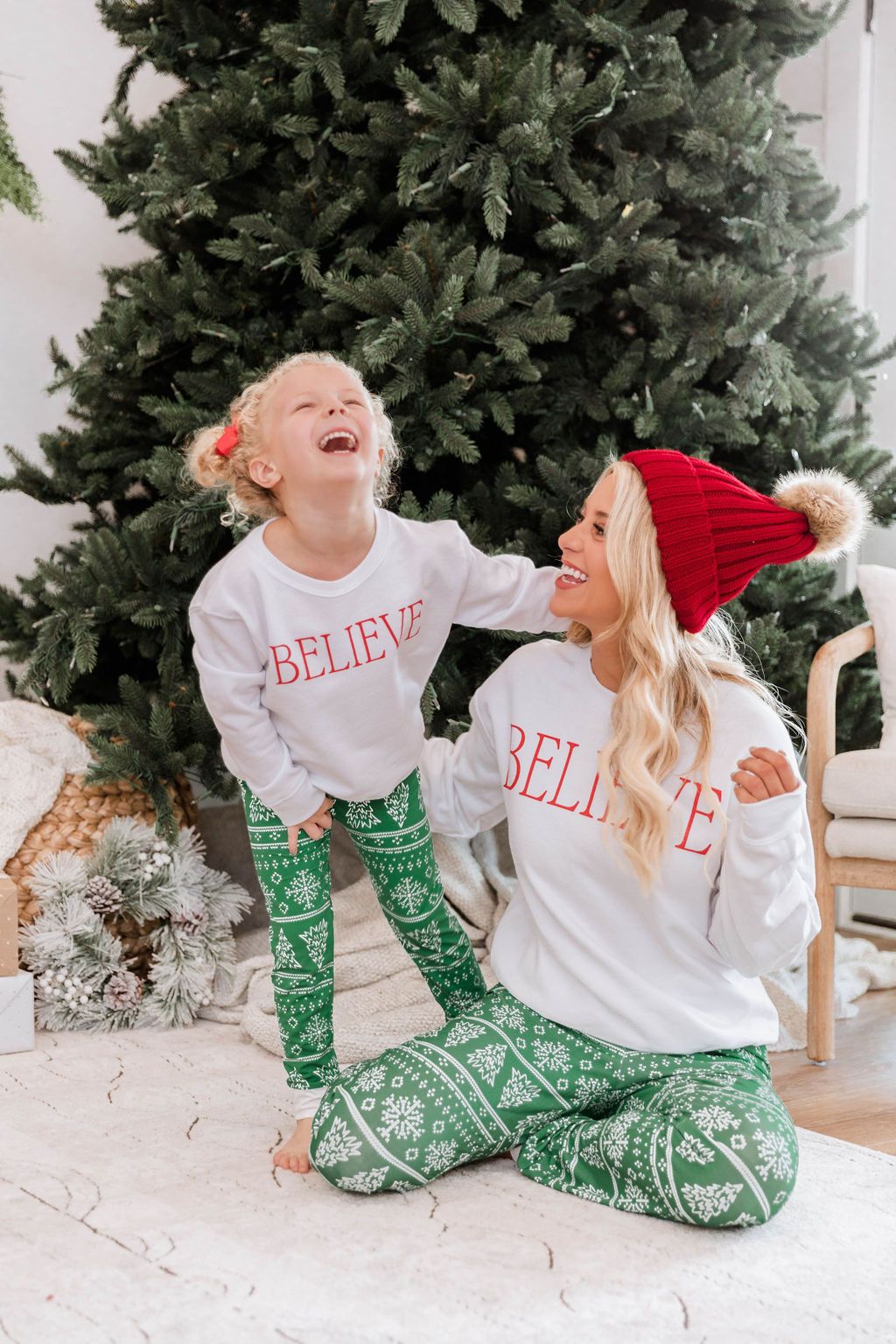 Kids Believe White Graphic Sweatshirt