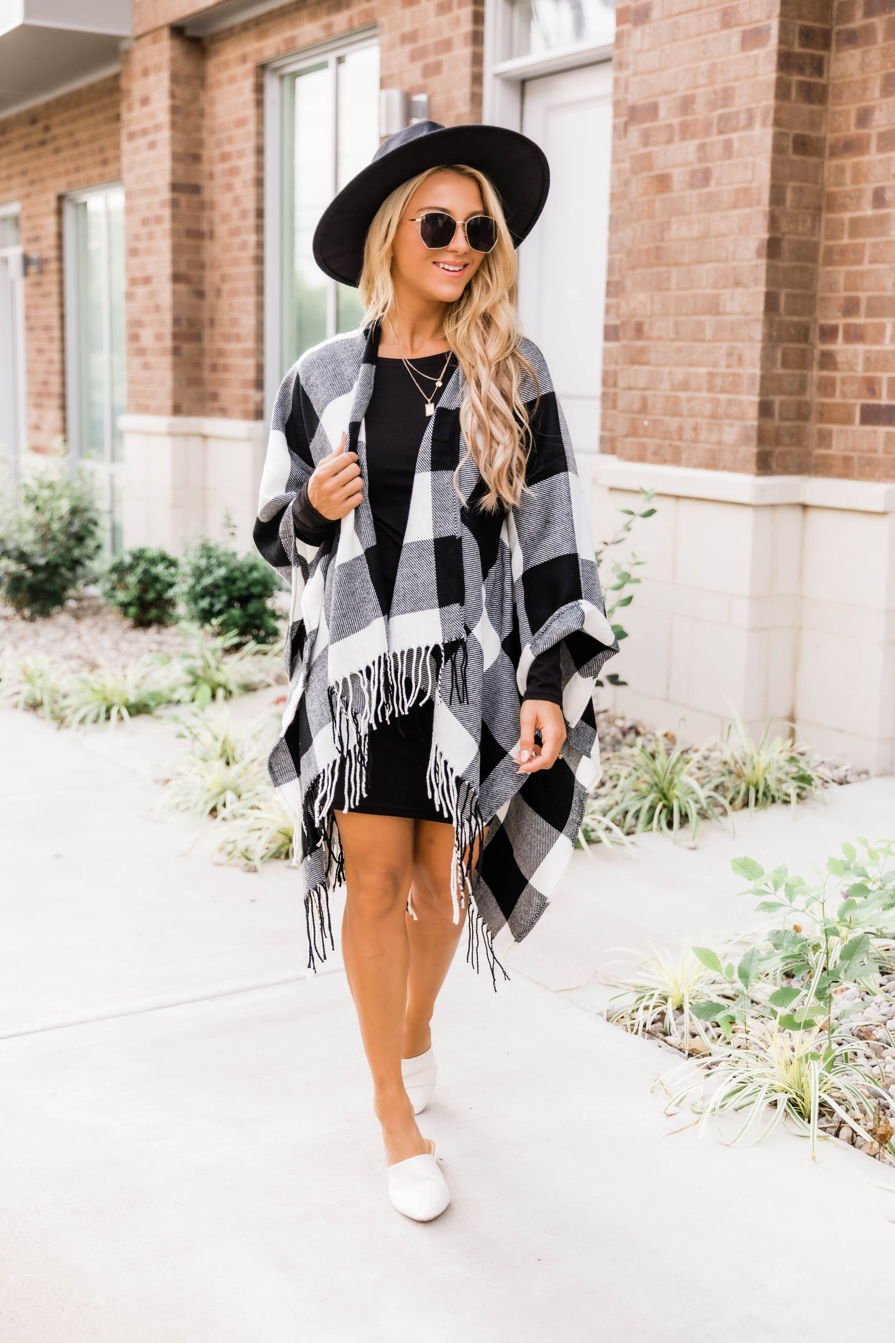 So Beautiful Tonight White Plaid Poncho