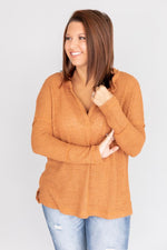 Cargar imagen en el visor de la galería, Always Loving You Most Burnt Orange Blouse
