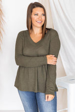 Afbeelding in Gallery-weergave laden, Chance To Shine Olive Peplum Waffle Knit Blouse
