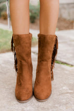 Ladda upp bild till gallerivisning, Nelly Brown Fringe Suede Boots
