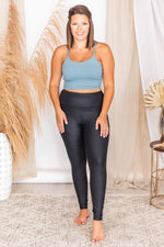 Carregar imagem no visualizador da galeria, Darling Grace Black Faux Leather Leggings
