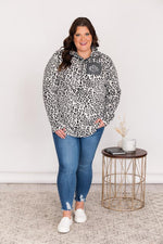 Lade das Bild in den Galerie-Viewer, All Snowed In Monogram Animal Print Ivory/Grey Pullover
