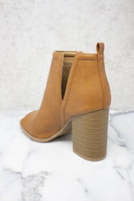 Carregar imagem no visualizador da galeria, Beth Brown Booties
